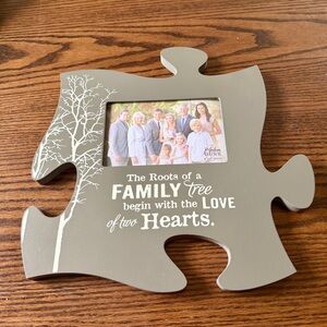 P. Graham Dunn Puzzle Frame "The Roots Of  a Family Tree Frame. Open Box